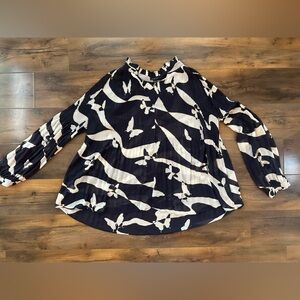 Ann Taylor L Pleated Butterfly Print Blouse Navy Ivory Long Sleeve Top